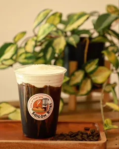 Saigon Bites Kingsway - South Asian restaurant in Burnaby – fine dining dishes, interior photos, and ambiance.