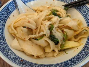 Noodle Arts - Chinese restaurant in Downtown Vancouver – fine dining dishes, interior photos, and ambiance.