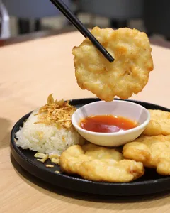 Crab Hot Lau Granville - Vietnamese restaurant in Vancouver – fine dining dishes, interior photos, and ambiance.