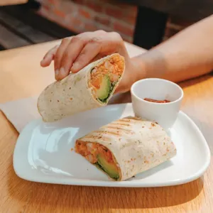 Glory Juice Co. - Cafe restaurant in Vancouver – fine dining dishes, interior photos, and ambiance.