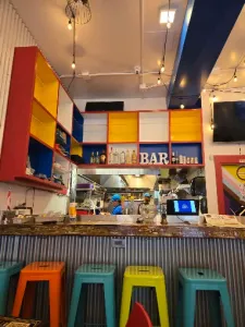 La Québec Poutine - North American restaurant in Downtown Vancouver – fine dining dishes, interior photos, and ambiance.