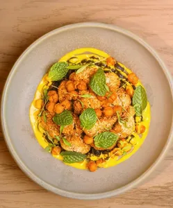 ELEM - Global restaurant in Vancouver – fine dining dishes, interior photos, and ambiance.