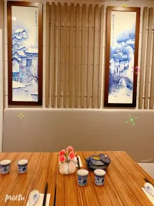 Noodle Arts - Chinese restaurant in Downtown Vancouver – fine dining dishes, interior photos, and ambiance.