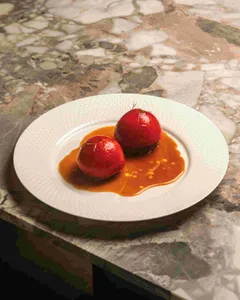 ELEM - Global restaurant in Vancouver – fine dining dishes, interior photos, and ambiance.