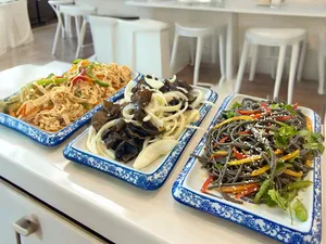 Quds Halal Noodle House - Chinese restaurant in Richmond – fine dining dishes, interior photos, and ambiance.