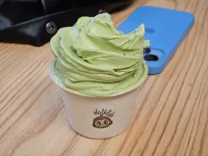 Slothfuls - Bubble Tea restaurant in Burnaby – fine dining dishes, interior photos, and ambiance.