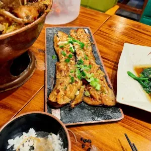 Kuan Zhai Road Kingsway BBQ House - Szechuan Spicy restaurant – fine dining dishes, interior photos, and ambiance.