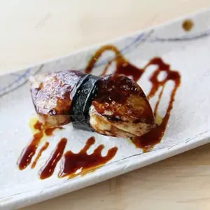 Kiyo Sushi - Japanese & Sushi restaurant in Richmond – fine dining dishes, interior photos, and ambiance.
