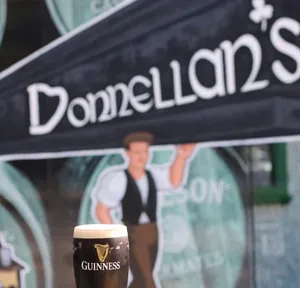 Donnellan’s Irish Pub - Irish restaurant in Downtown Vancouver – fine dining dishes, interior photos, and ambiance.