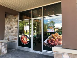 BBQ Chicken - Burger & Fried Chicken restaurant in Richmond – fine dining dishes, interior photos, and ambiance.