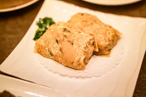 Yue Restaurant - Dim Sum restaurant in Richmond – fine dining dishes, interior photos, and ambiance.