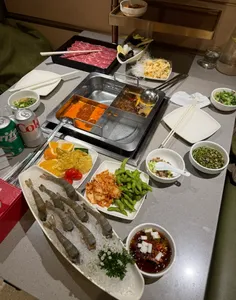 Review photo uploaded by sisi509 at Haidilao Hotpot West Broadway