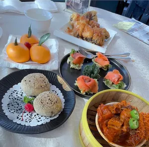 Neptune Palace Seafood Restaurant Brentwood - Dim Sum restaurant in Burnaby – fine dining dishes, interior photos, and ambiance.