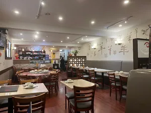 Fortune Lamb Dining - Chinese restaurant in Vancouver – fine dining dishes, interior photos, and ambiance.