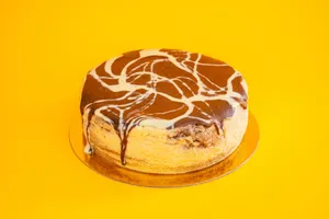 True Confections West broadway - Dessert restaurant in Vancouver – fine dining dishes, interior photos, and ambiance.