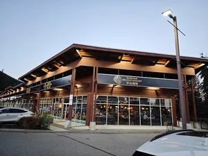 Banshan bbq restaurant - BBQ restaurant in Coquitlam – fine dining dishes, interior photos, and ambiance.