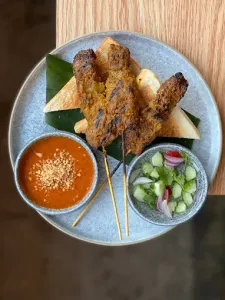 Song (by Kin Kao) - Thai restaurant in Vancouver – fine dining dishes, interior photos, and ambiance.