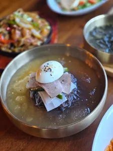 Elysium Korean Bistro and Restaurant - Korean restaurant in Richmond – fine dining dishes, interior photos, and ambiance.