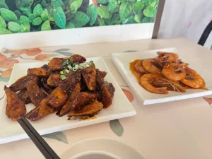 Jia Wei Restaurant - Chinese restaurant in Burnaby – fine dining dishes, interior photos, and ambiance.