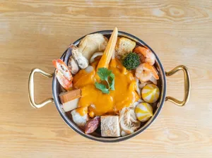 JOJO POT - Hot Pot restaurant in Burnaby – fine dining dishes, interior photos, and ambiance.