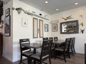 Anar - Middle Eastern restaurant in Richmond – fine dining dishes, interior photos, and ambiance.