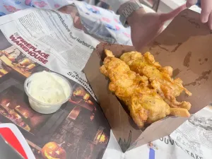 The Crab Shop - Burger & Fried Chicken restaurant in Vancouver – fine dining dishes, interior photos, and ambiance.