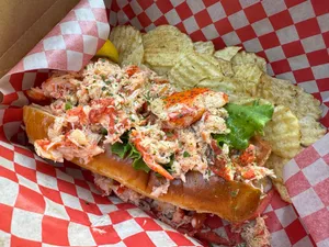 Review photo uploaded by Amy at The Lobster Man Food