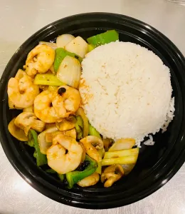 Momo Factory Davie - Asian restaurant in Downtown Vancouver – fine dining dishes, interior photos, and ambiance.