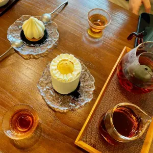 11AM Tea House - Bubble Tea restaurant in Richmond – fine dining dishes, interior photos, and ambiance.