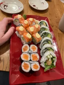 Sushi Bros - Japanese & Sushi restaurant in Downtown Vancouver – fine dining dishes, interior photos, and ambiance.