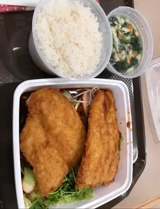 Review photo uploaded by sisi509 at Chopstick Express