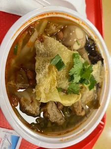 Snail Rice Noodle King Burnaby - Chinese restaurant in Burnaby – fine dining dishes, interior photos, and ambiance.