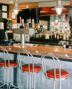 Deacon's Corner - North American restaurant in Vancouver – fine dining dishes, interior photos, and ambiance.