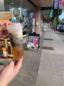 Bengong's Tea Vancouver - Bubble Tea restaurant in Vancouver – fine dining dishes, interior photos, and ambiance.