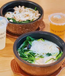 Meetrice Noodles Vancouver - Chinese restaurant in Vancouver – fine dining dishes, interior photos, and ambiance.