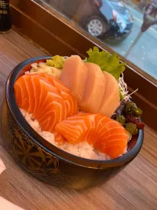 Big Bang Sushi - Japanese & Sushi restaurant in Downtown Vancouver – fine dining dishes, interior photos, and ambiance.