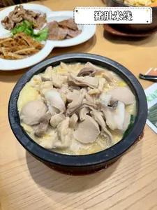 Meetrice Noodle Burnaby - Chinese restaurant in Burnaby – fine dining dishes, interior photos, and ambiance.