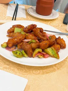 Pinyuexuan seafood restaurant - Dim Sum restaurant in Vancouver – fine dining dishes, interior photos, and ambiance.