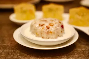 Yue Restaurant - Dim Sum restaurant in Richmond – fine dining dishes, interior photos, and ambiance.