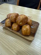 Review photo uploaded by Josie at The Lucky Fish Pot