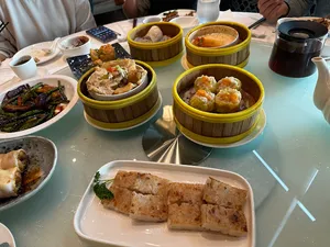 Lanxuan Restaurant - Dim Sum restaurant in Richmond – fine dining dishes, interior photos, and ambiance.