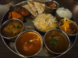 Review photo uploaded by Tim gor at Curry N Grill East Indian Bistro