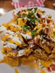 Cachito Mio Port Coquitlam - Mexican restaurant – fine dining dishes, interior photos, and ambiance.