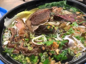 Lai Leung Kee - Chinese restaurant in Richmond – fine dining dishes, interior photos, and ambiance.