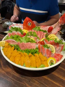 Kiku Sushi Downtown - Japanese & Sushi restaurant in Downtown Vancouver – fine dining dishes, interior photos, and ambiance.