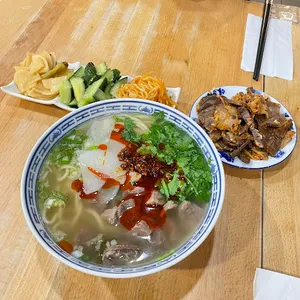 China Lan Lanzhou Beef Noodle - Chinese restaurant in Vancouver – fine dining dishes, interior photos, and ambiance.