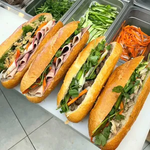 Saigon Bites Kingsway - South Asian restaurant in Burnaby – fine dining dishes, interior photos, and ambiance.