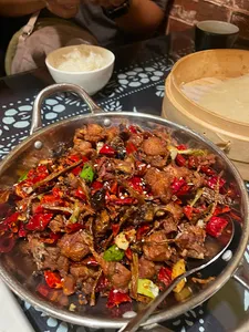 Alvin Garden - Chinese restaurant in Burnaby – fine dining dishes, interior photos, and ambiance.