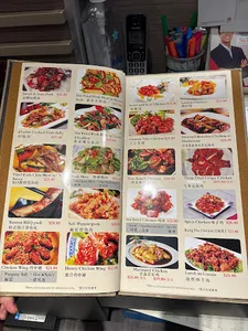 Ming Yan Seafood Restaurant - Dim Sum restaurant – fine dining dishes, interior photos, and ambiance.