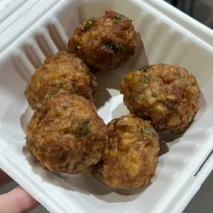 Snail Rice Noodle King Richmond - Chinese restaurant in Richmond – fine dining dishes, interior photos, and ambiance.